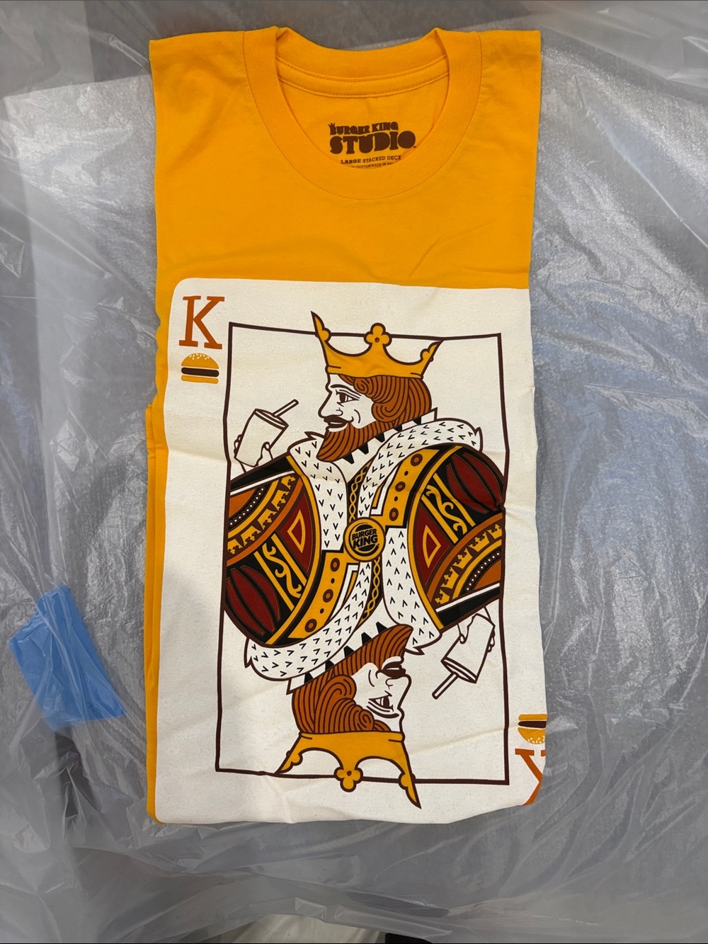 Studio King Graphic Tee - Yellow Short Sleeve Shirt